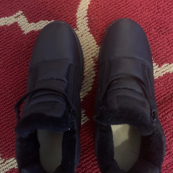 UGG Lakesider Zip Puff Ankle Boots (Black) - Picture 3 of 6